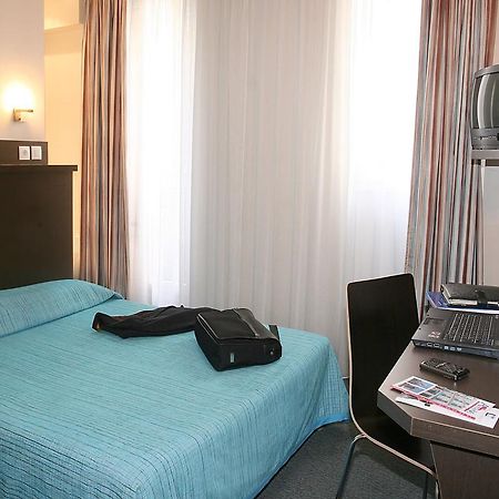 Hotel Amarys Simart Parijs Kamer foto